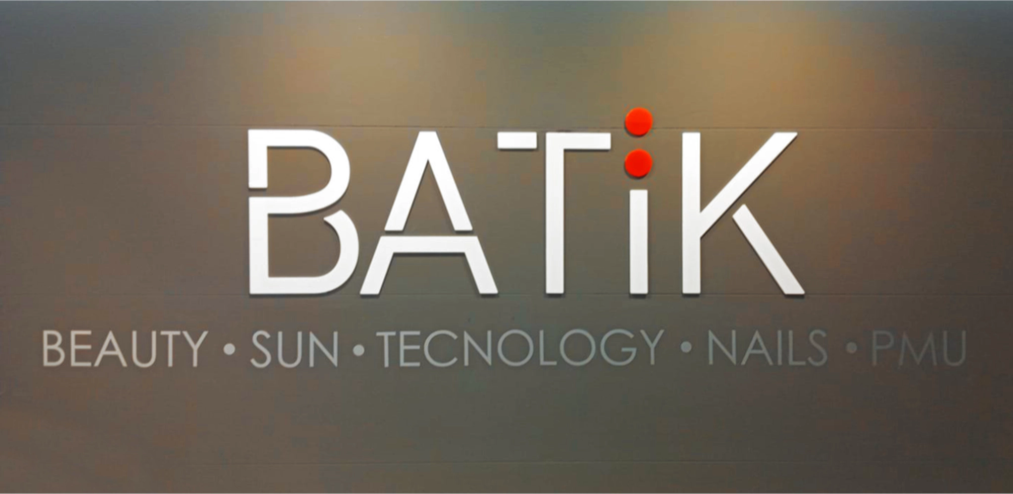 Rebrand e allestimento Centro Estetico Batik San Nicolò a Tordino